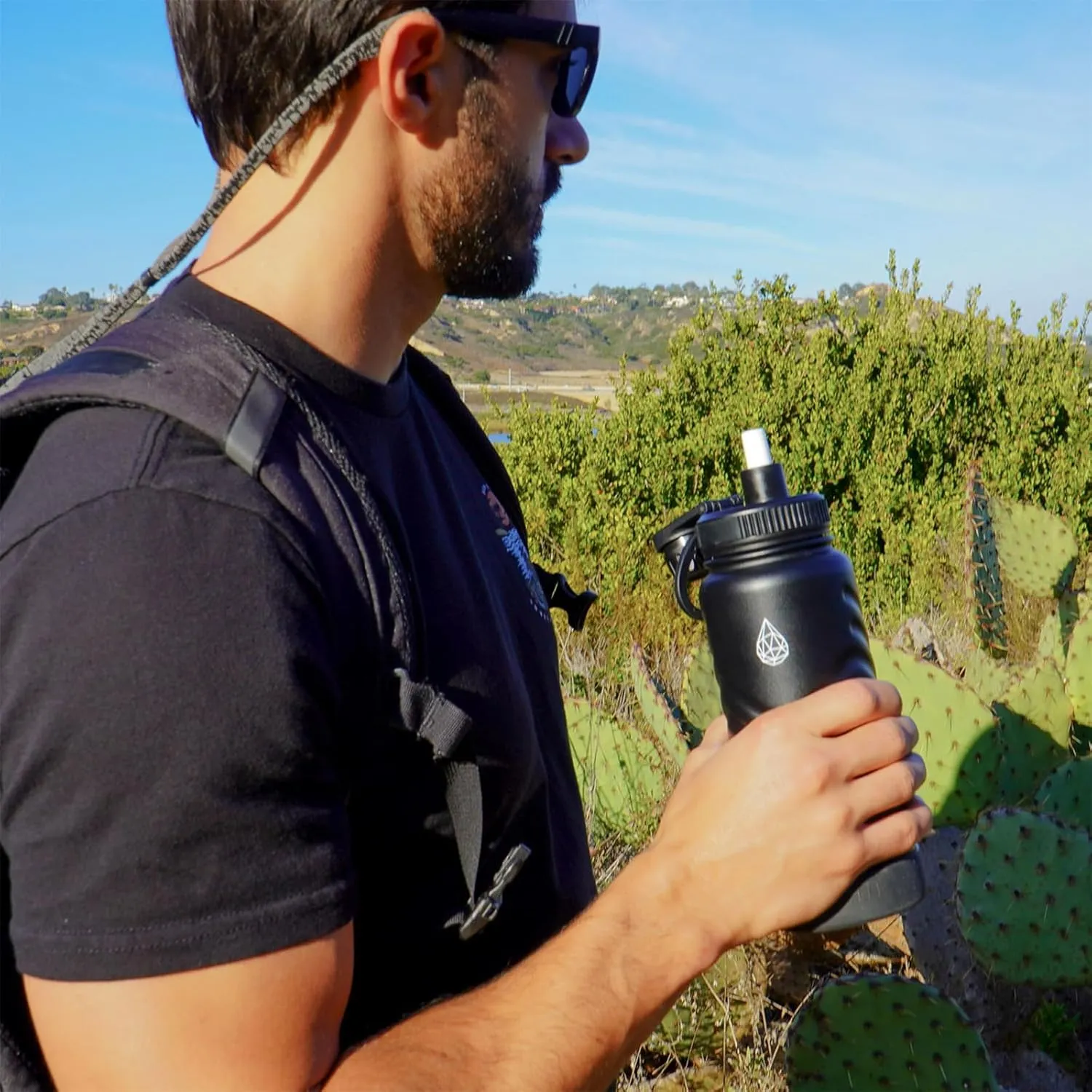 24oz Stainless Steel Insulated Water Bottle,48H Cold & 24H Hot, Leak-Proof Wide Mouth Lids (Straw & Spout), 20oz Hydration Tracker, BPA-Free Bottles for Gym, Hiking, Travel-Black