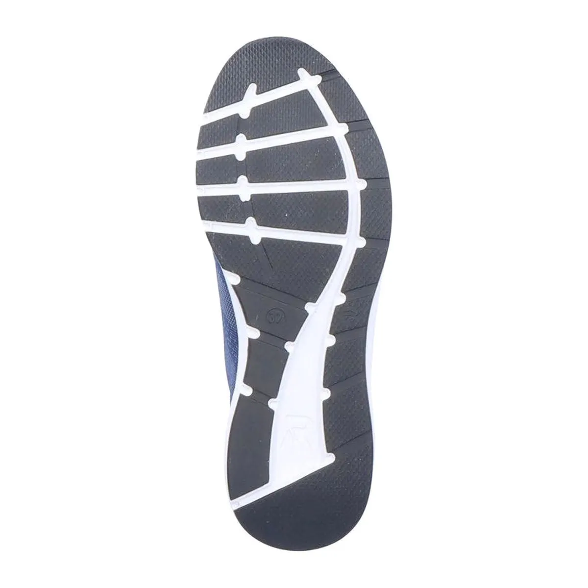 40106 Lace Up Sneaker
