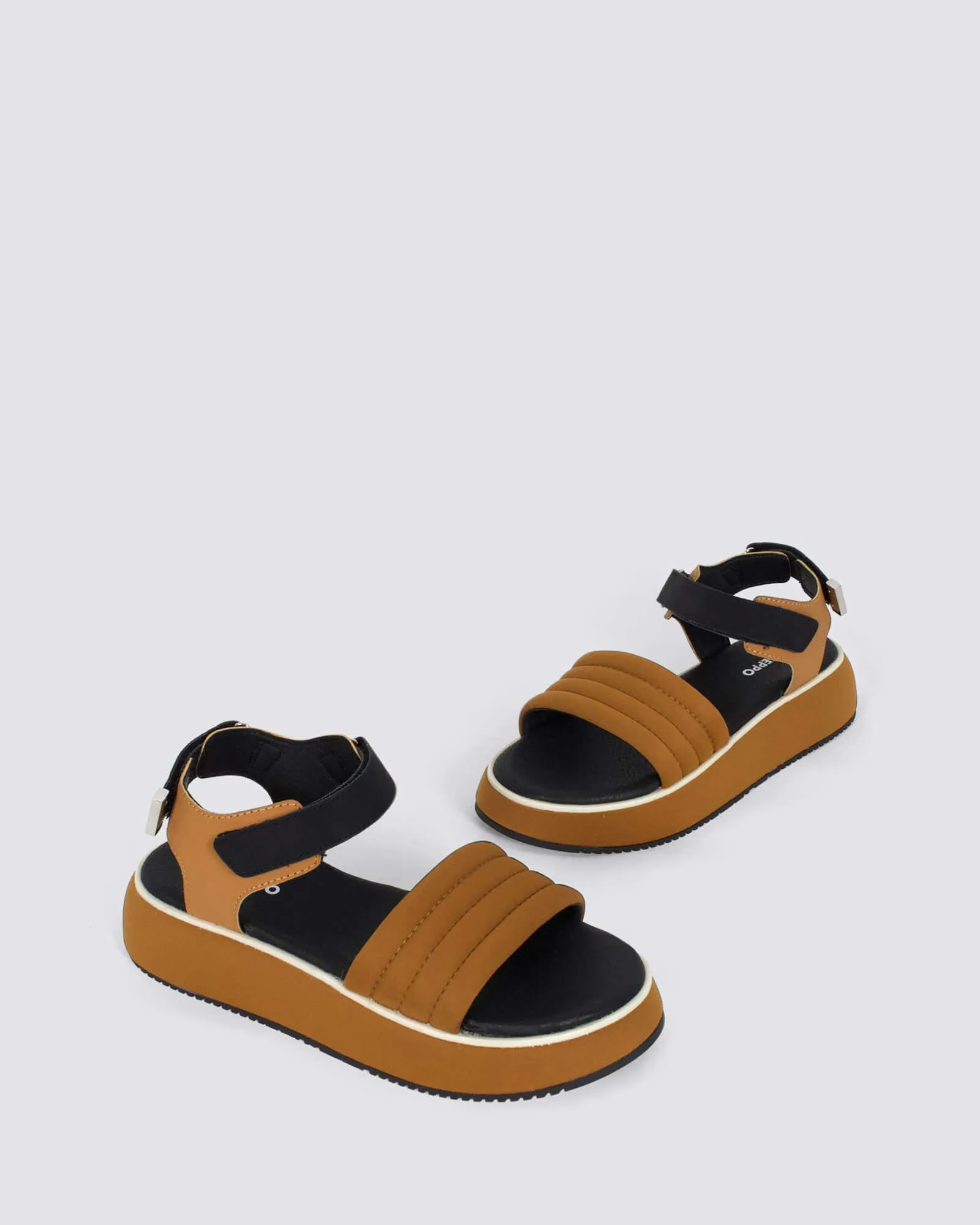 CHEVAL PLATFORM SANDALS CUERO