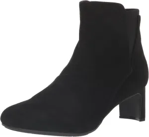 Clarks Women's Kyndall Faye Fashion Boot