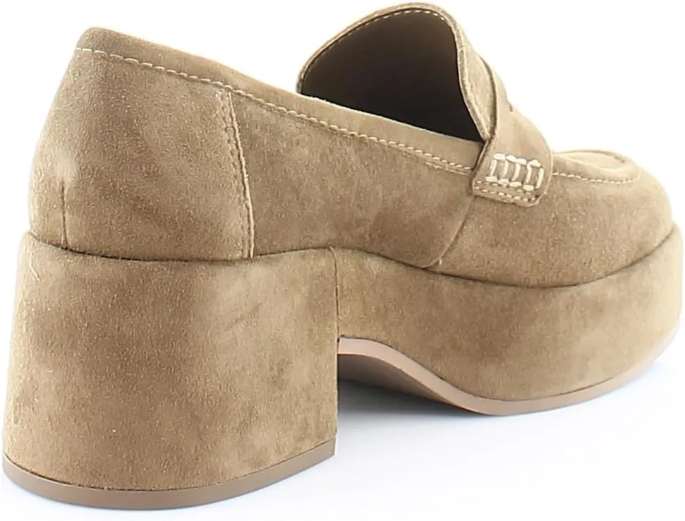 Dolce Vita Women's Yanni Loafer