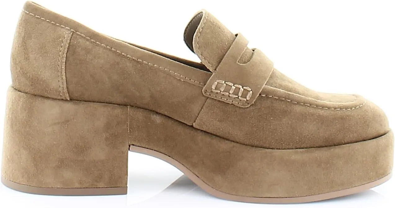 Dolce Vita Women's Yanni Loafer