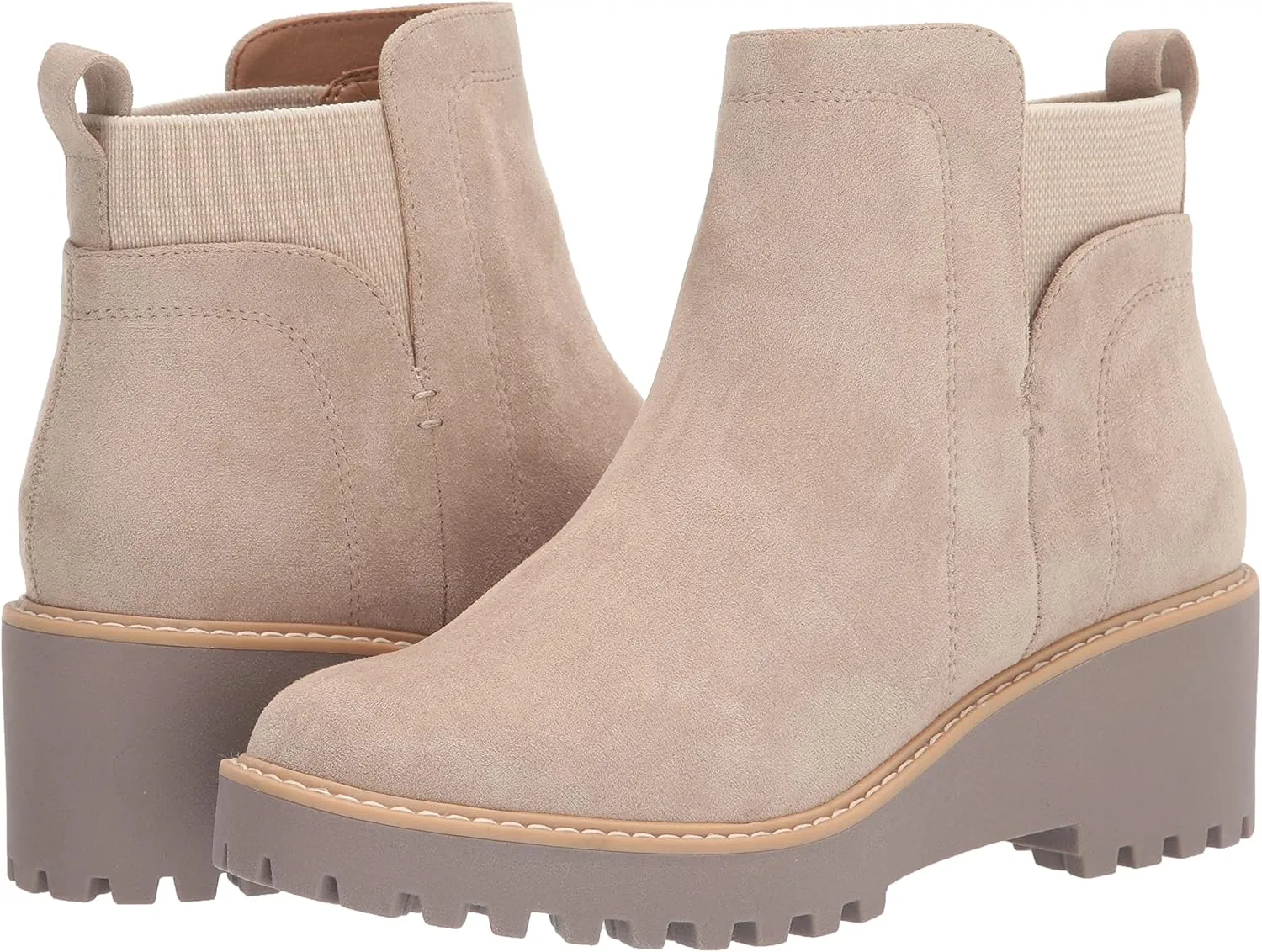 DV Dolce Vita Women's Rielle Ankle Boot