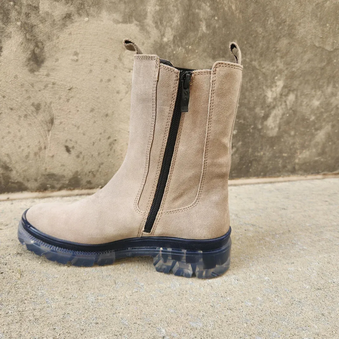 FINAL SALE ara 23181 Darling Clear Sole Lug Boot Size 10