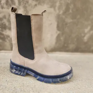 FINAL SALE ara 23181 Darling Clear Sole Lug Boot Size 10