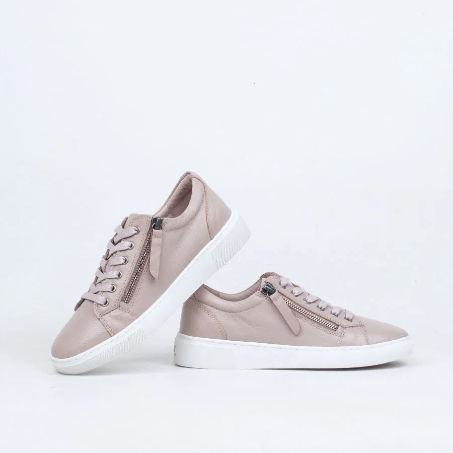 Guess Sneaker