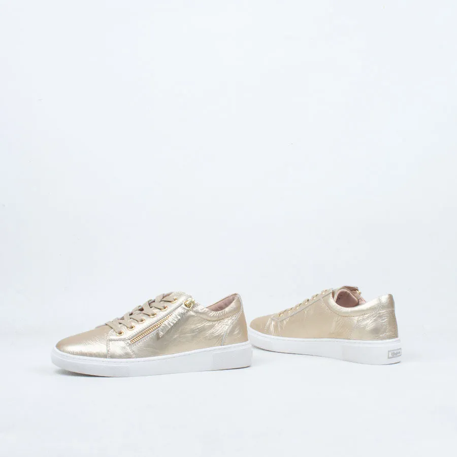 Guess Sneaker