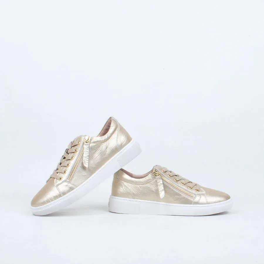 Guess Sneaker