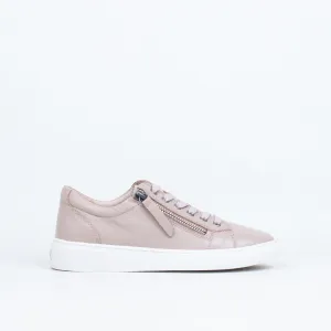Guess Sneaker