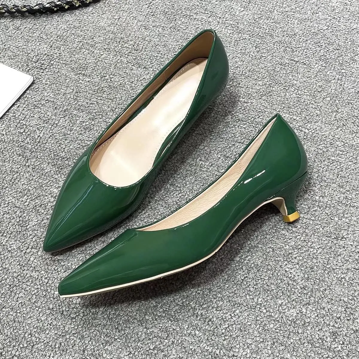 LUXINYU Women's Classic Fashion Pointed Toe Kitten Heel Dress Pumps Shoes Comfort Low Heel Work Shoes