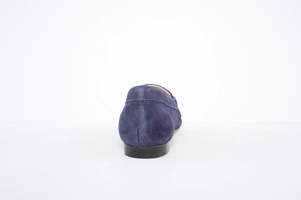 MARIA JAEN - 4015 FASHION LOAFER WITH CHAIN DETAIL - BLUE SUEDE