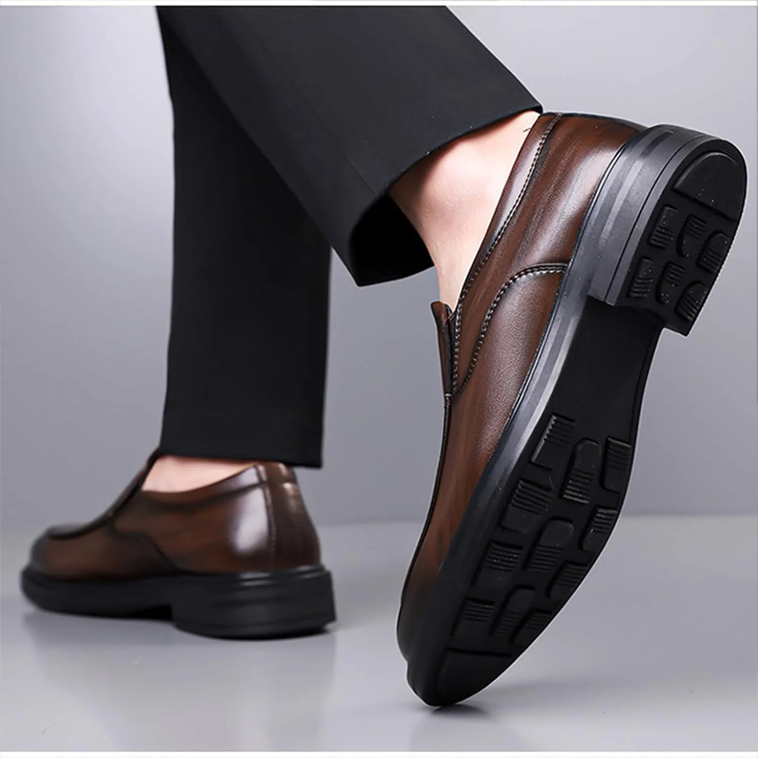 Men's Leather Low Heel Penny Loafer Classic Round Toe Handmade Slip on Business Oxford Shoes for Driving Office Work Dress Shoes