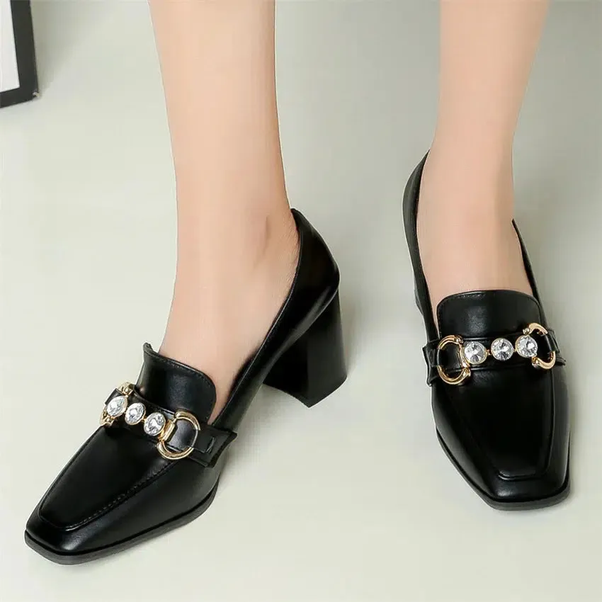 Mid heel loafer