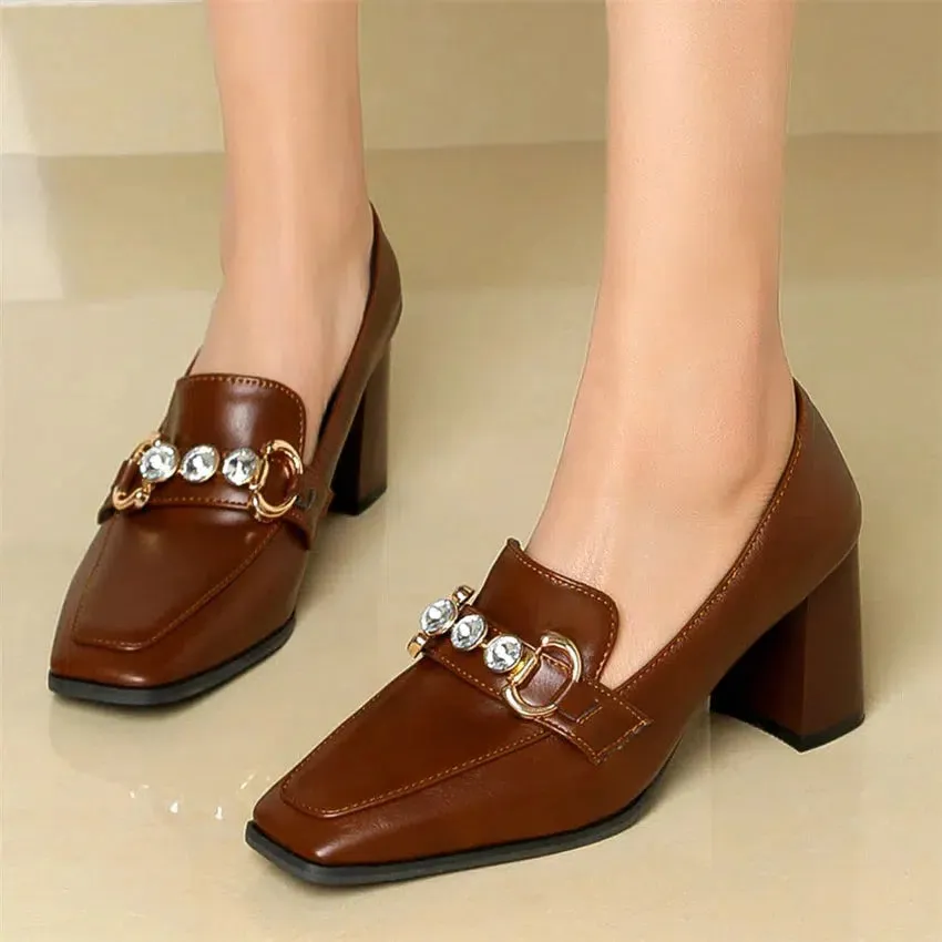 Mid heel loafer