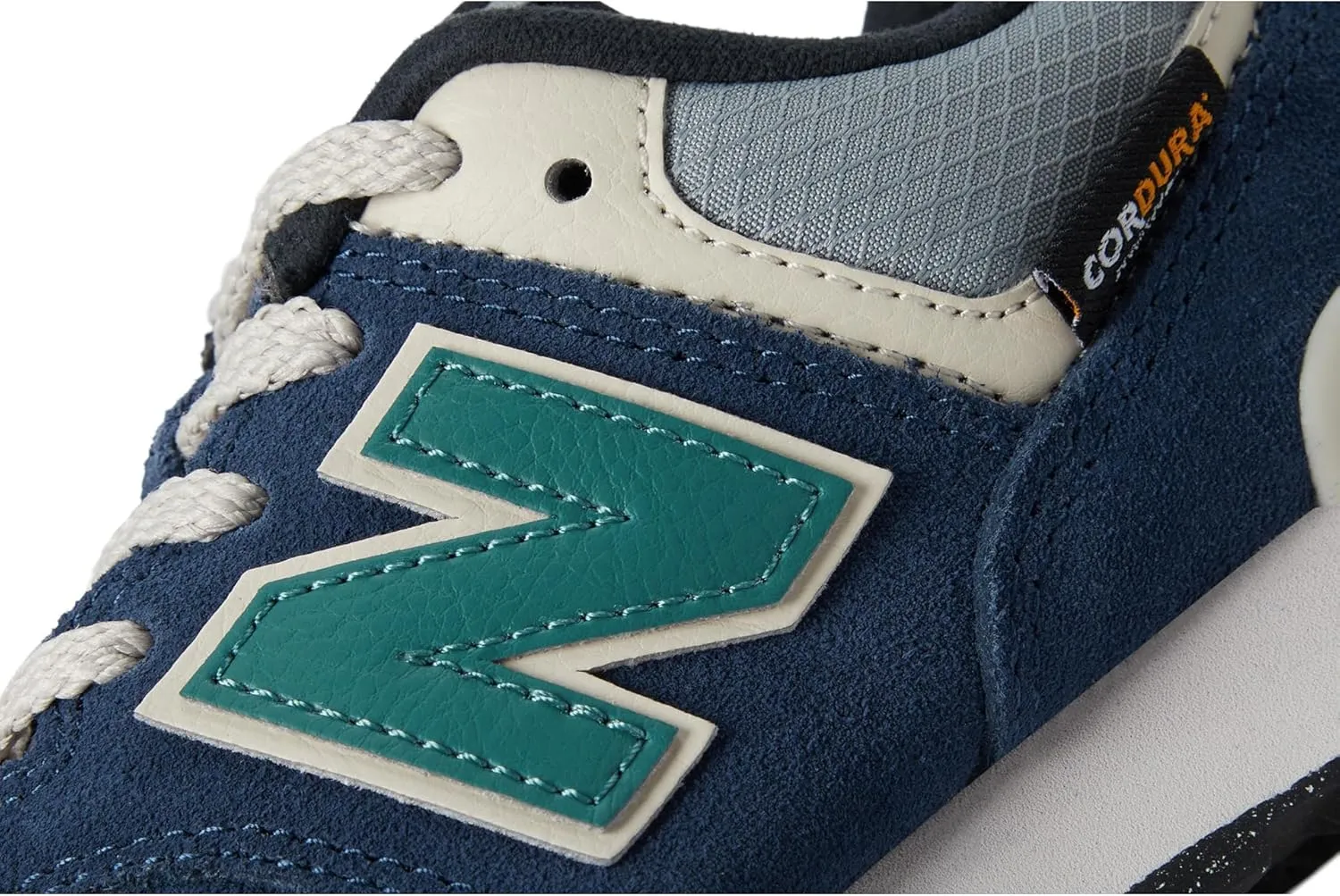 New Balance Unisex-Child 574 V1 Season Lace-up Sneaker