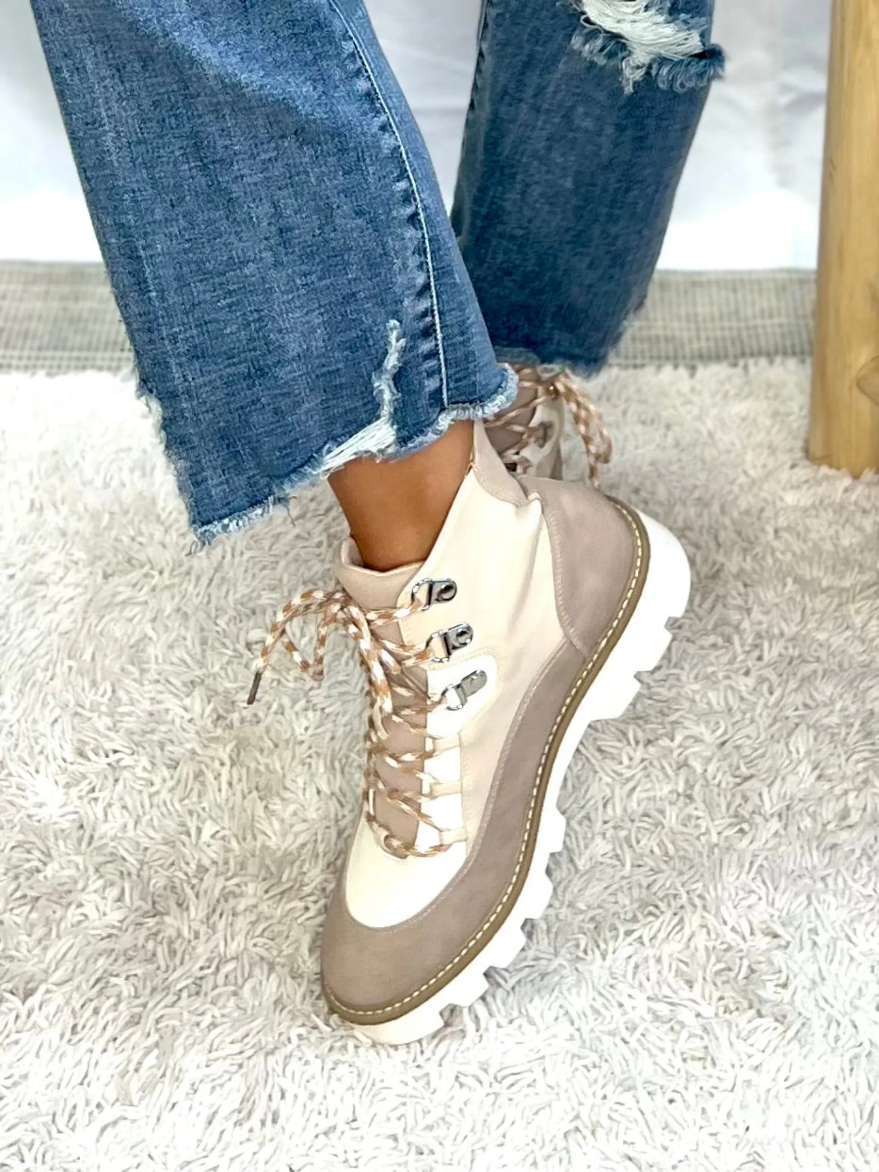Pfeiffer Lug Sole Short Boot, Cream Multi