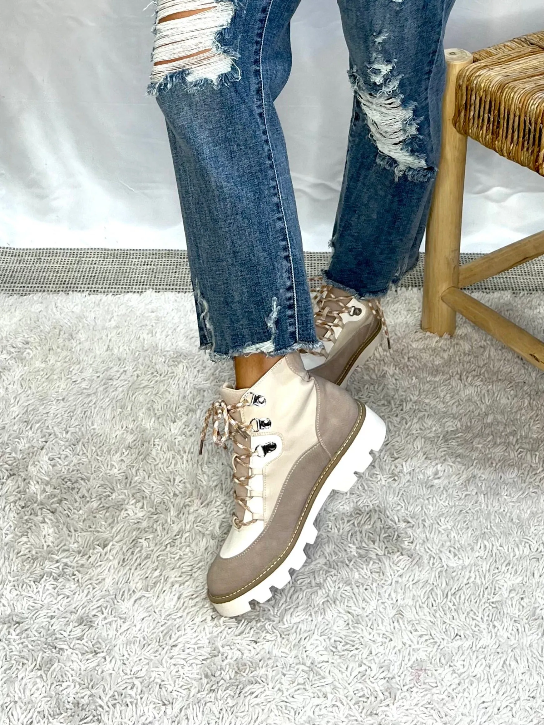 Pfeiffer Lug Sole Short Boot, Cream Multi