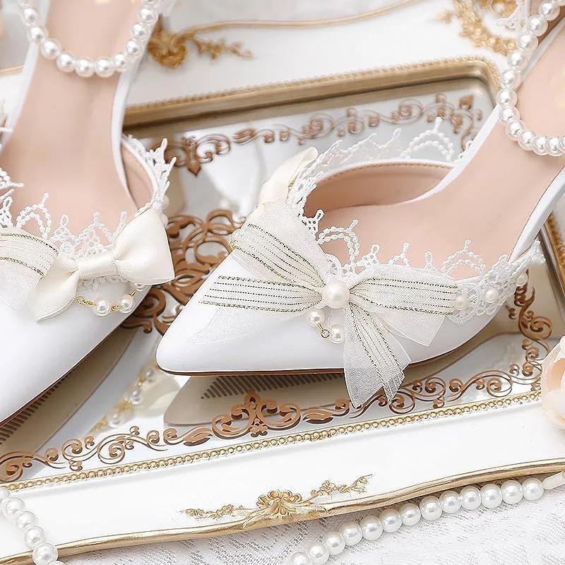 Wedding Bridal Shoes Pearl Crystal Wristband Girl Flower Wedding Bridesmaid Shoes White Bow Hollow Women's Shoes Medium Heel Shoes Low Heels