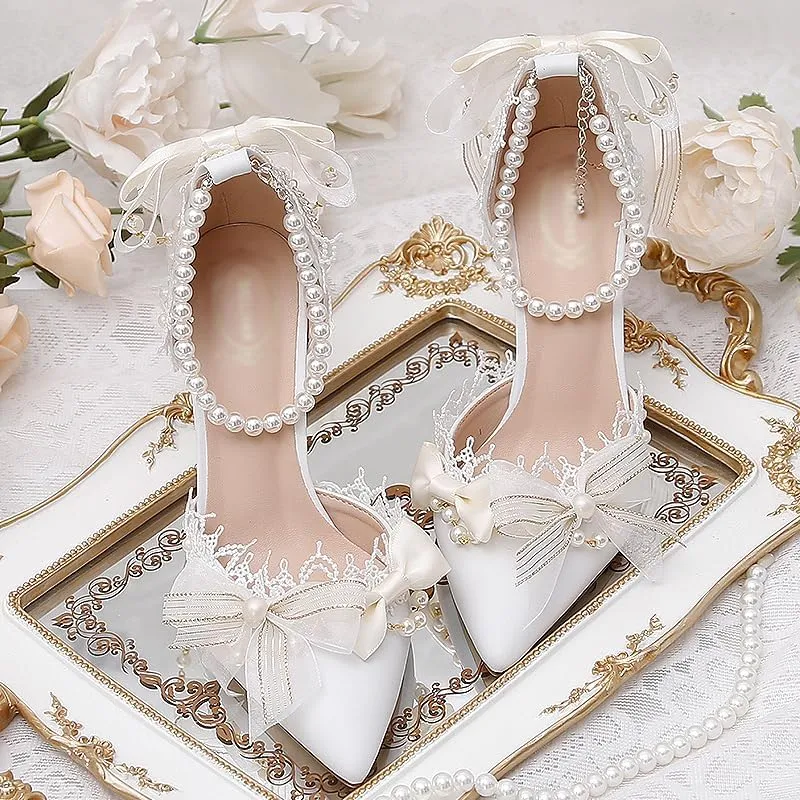 Wedding Bridal Shoes Pearl Crystal Wristband Girl Flower Wedding Bridesmaid Shoes White Bow Hollow Women's Shoes Medium Heel Shoes Low Heels
