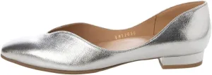 Women's EIZO U Cut Low Heel Pumps