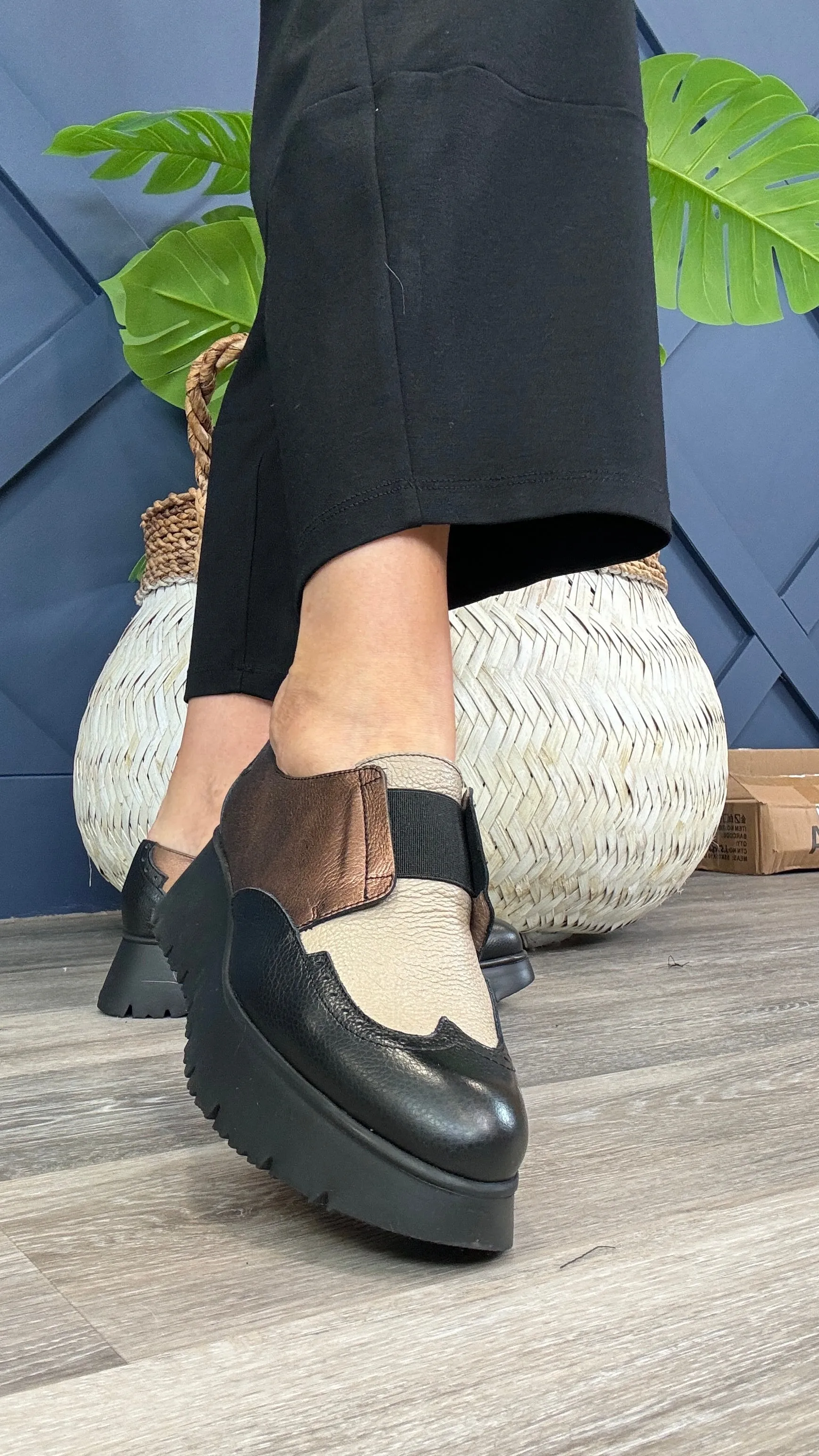 Wonders Laura Loafer