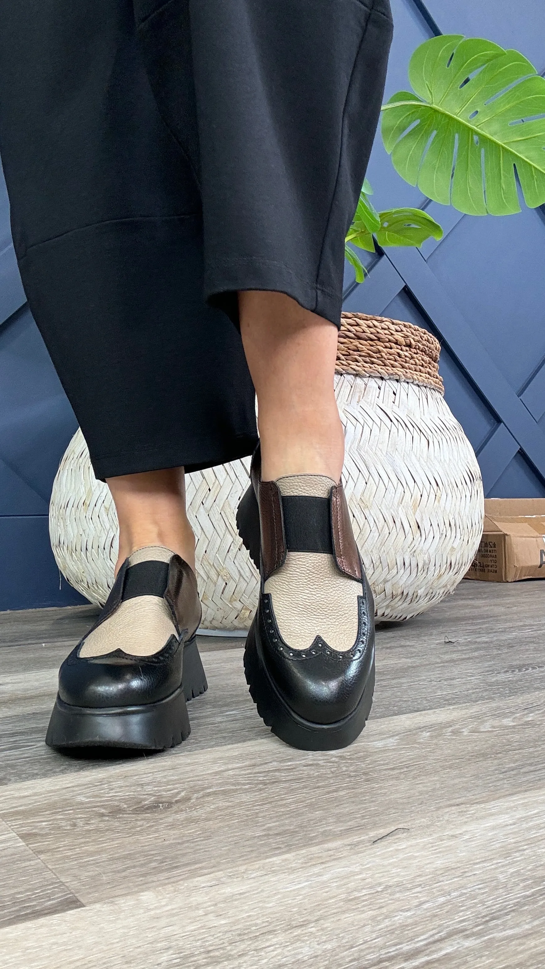 Wonders Laura Loafer